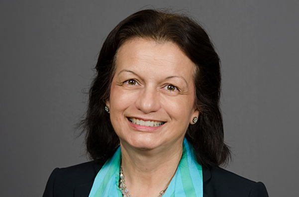 Yolanda headshot